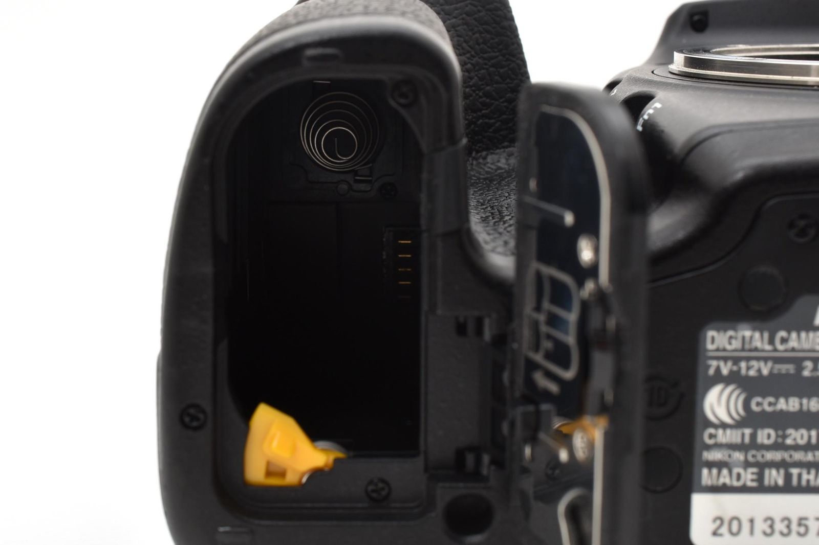 ☆美品☆Nikon ニコン D850 ボディ カメラ デジタル一眼 元箱