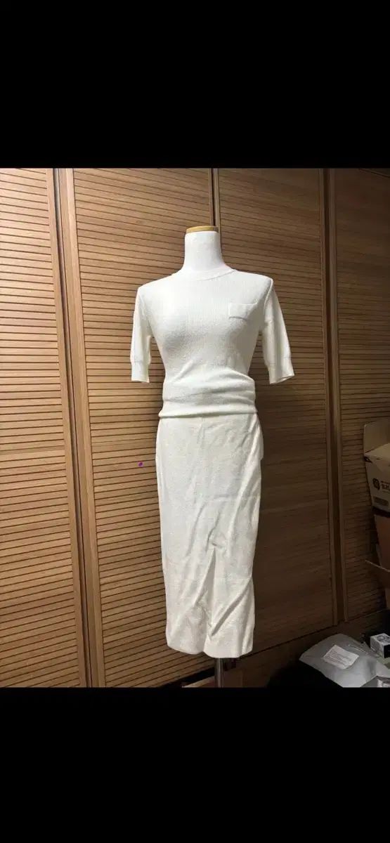 (新品) 20万円台 ROSSUM J スカート / キャバドレス