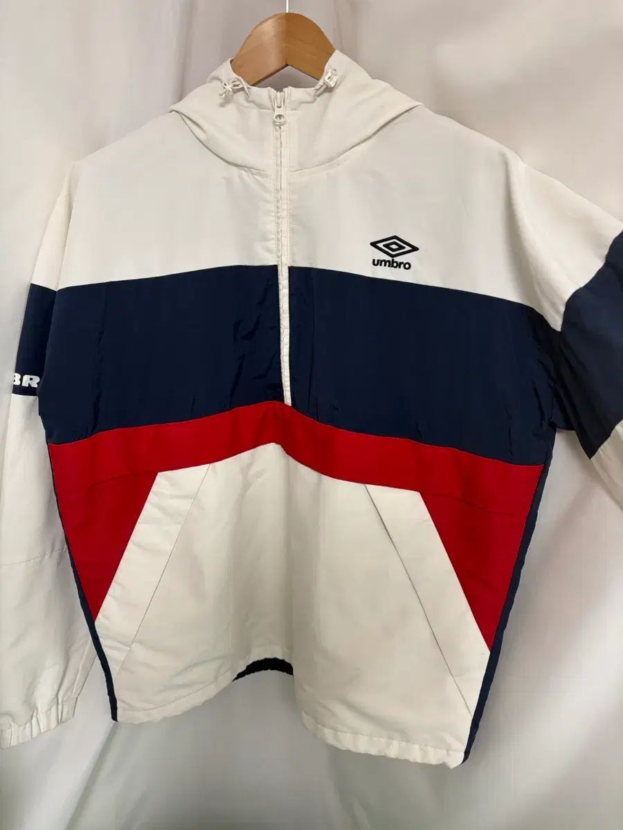 アンブロ オールドスクール バイカラー ウィンドブレーカー Anorak（アノラック） ウーブン ジャケット 95 M 白 ネイビー