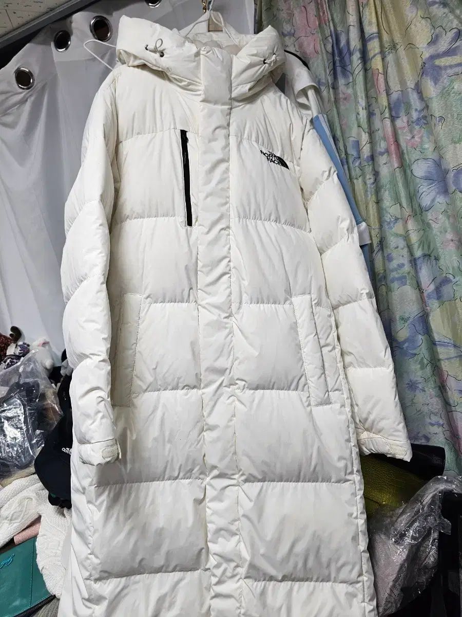 THE NORTH FACE ザノースフェイス ロング丈ダウンジャケット 白 ガチョウの羽毛