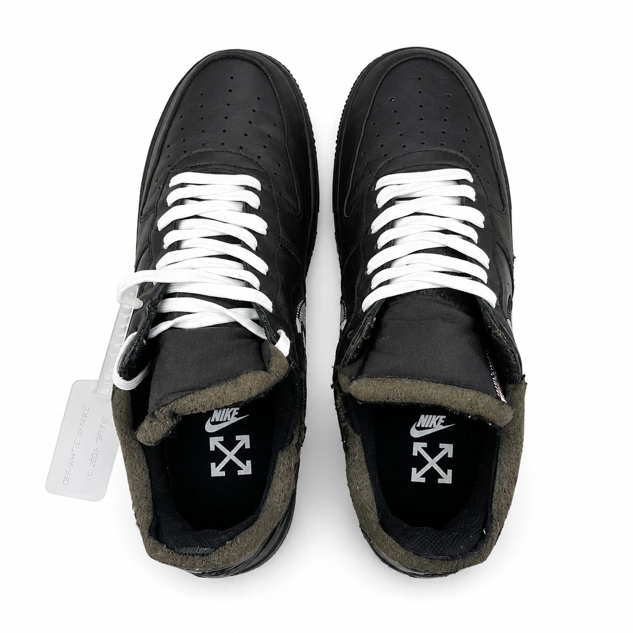 激レア 海外限定 希少 NIKE AIR FORCE 1 × Off White × Moma オフ 