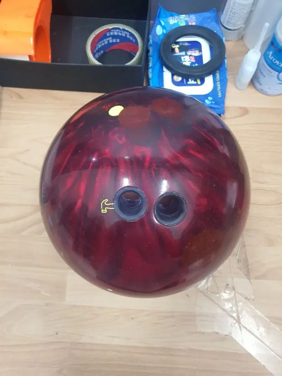 中古ボーリングボール 15p トゥーフィンガー black widow（ブラック