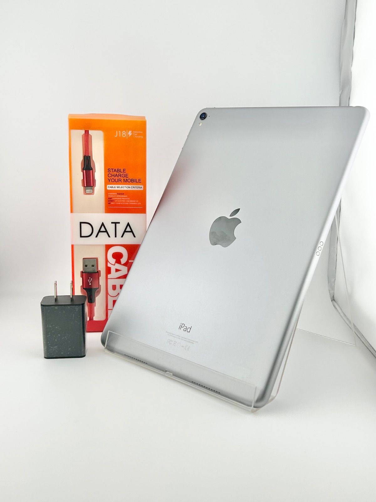 iPad Pro 9.7 128GB グレイ 中古 動作確認済 - メルカリ