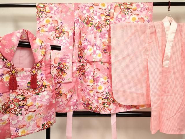 平和屋着物[]七五三　女の子　３歳　祝着　三つ身　長襦袢(単衣)・被布セット　鈴花文　暈し染め　金彩　DABE7206ma