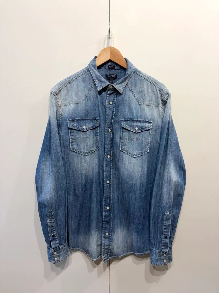 アルマーニ ジーンズ ウェスタン デニム シャツ 7,954円