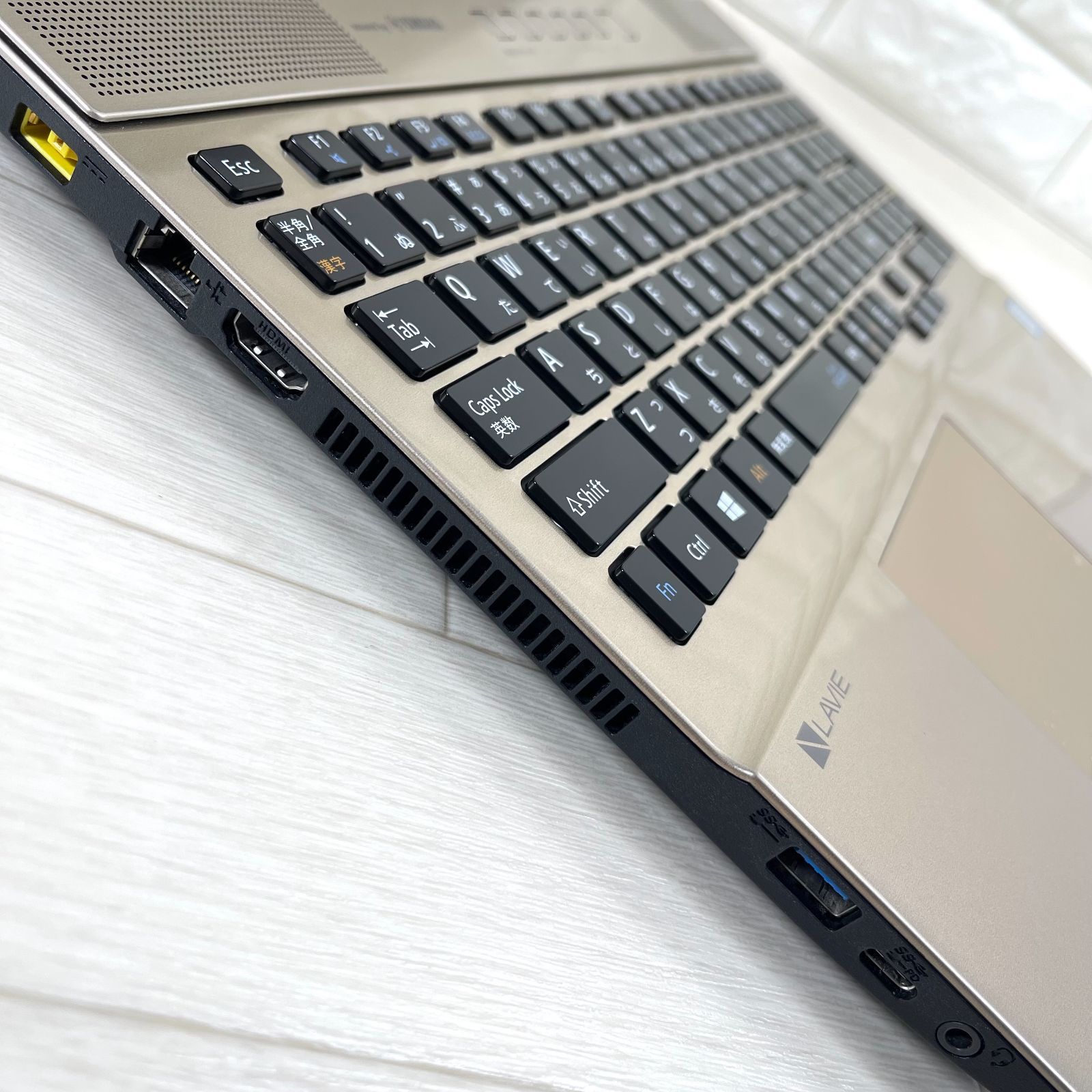 NEC LAVIE i7/16GB/SSD512GB+HDD1TB Win11 - メルカリ