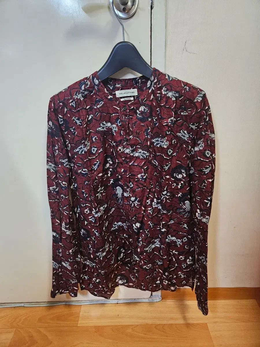 38) Isabel Marant スタンドカラーシャツ