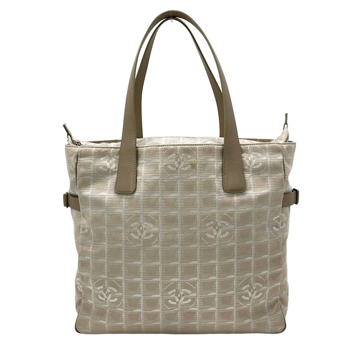CHANEL(シャネル) トートバッグ ニュートラベルライントートGM
