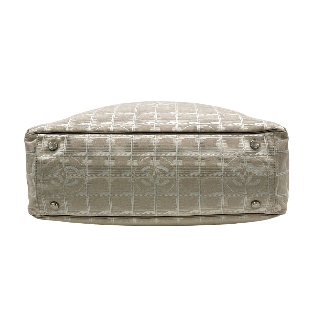 CHANEL(シャネル) トートバッグ ニュートラベルライントートGM