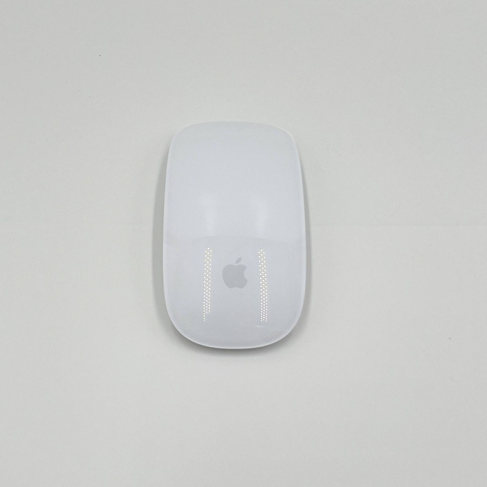 美品 Apple Magic Mouse White (MXK53ZA/A) - メルカリ
