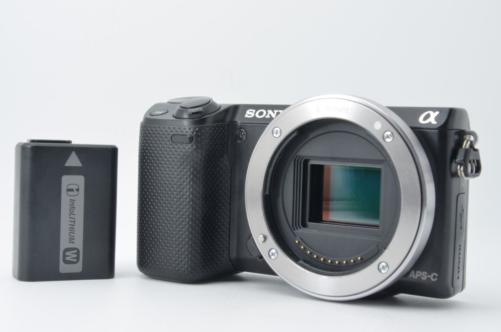 ☆美品☆ 【ショット数 9880回】ソニー SONY NEX-5T ボディ ミラーレス