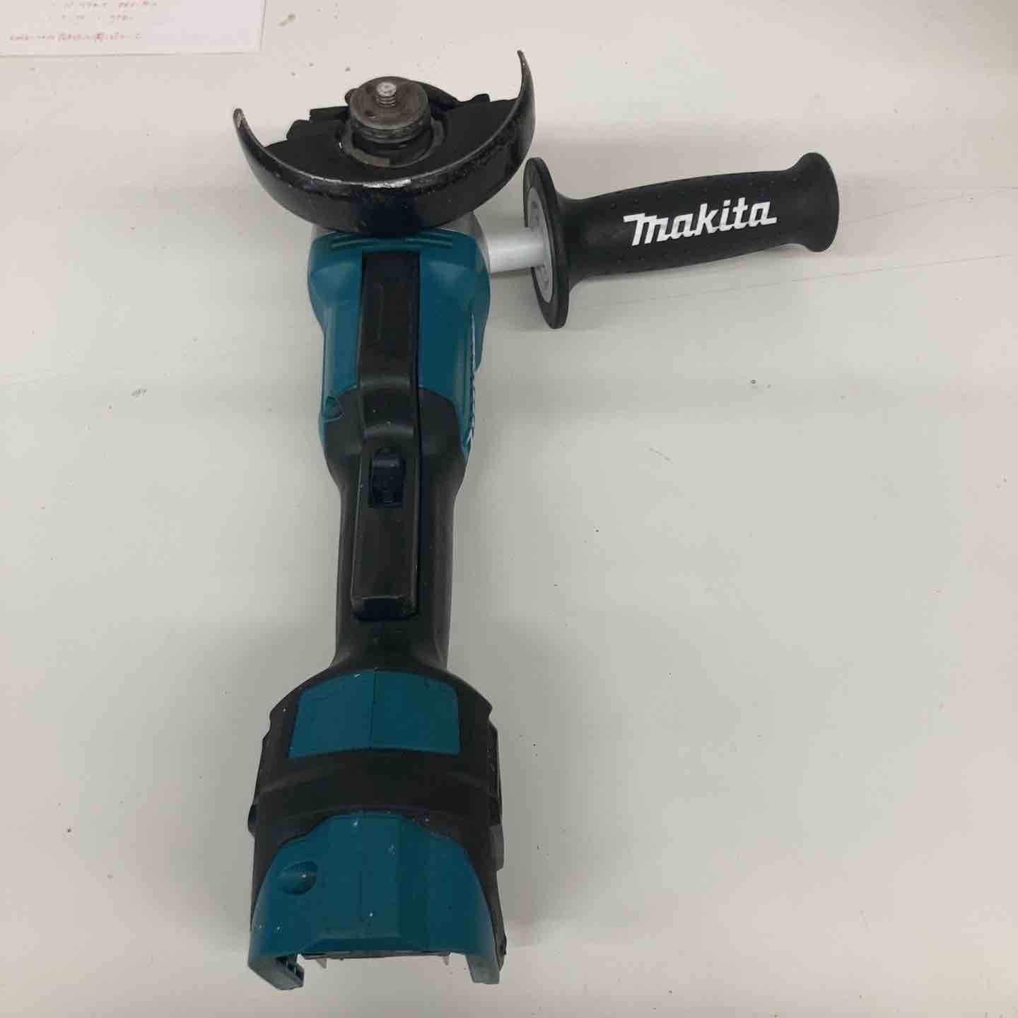 ★マキタ(makita) 100mmコードレスディスクグラインダ GA418DZ　本体のみ、18V対応【戸田店】 14,490円