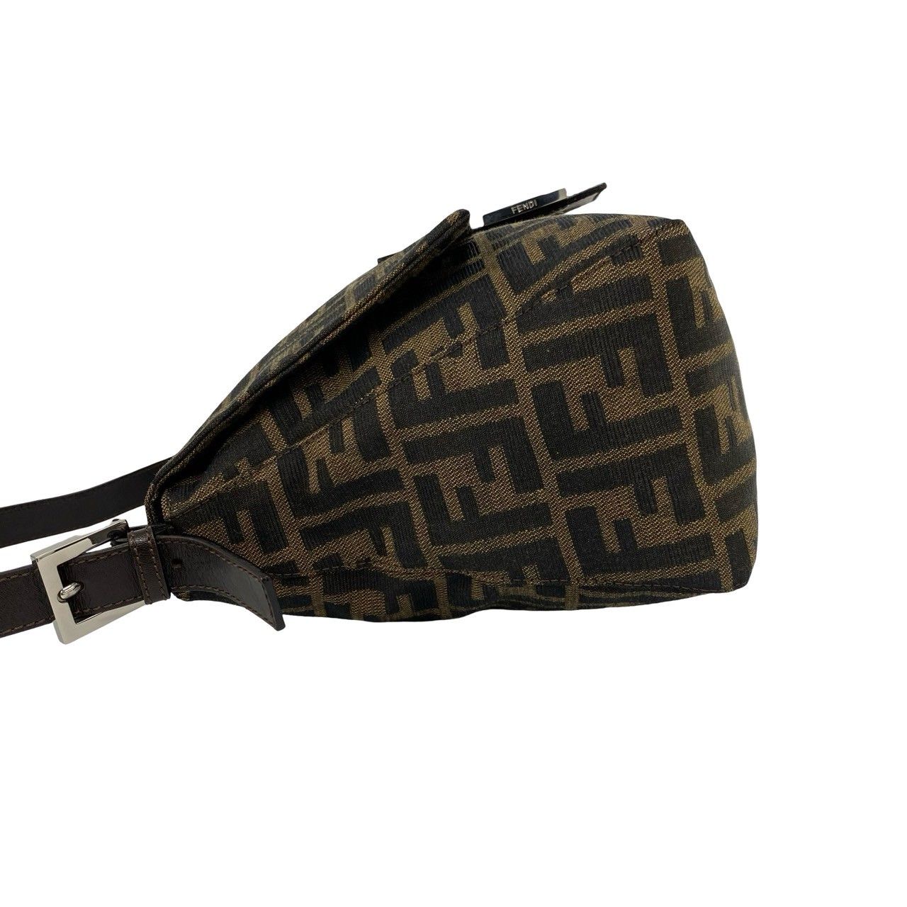 極 美品 FENDI フェンディ マンマバケット ズッカ FF ロゴ 柄 金具