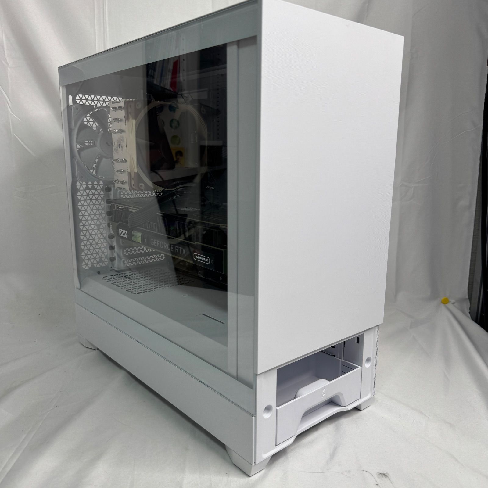 ジャンク】Sycom ゲーミングデスクトップPC RTX4070Ti 12GB / Z790 Pro