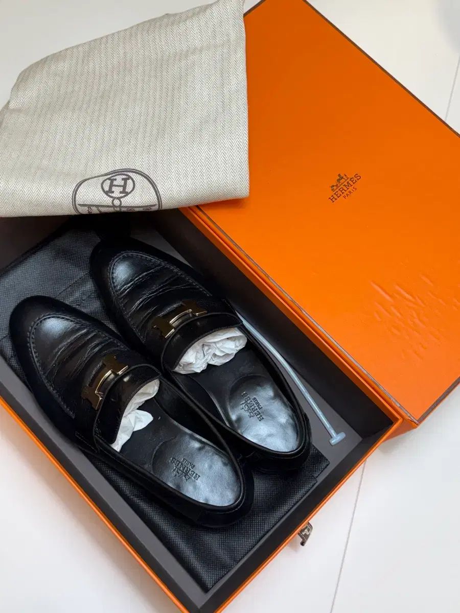 正規品 エルメス ローファー 出品