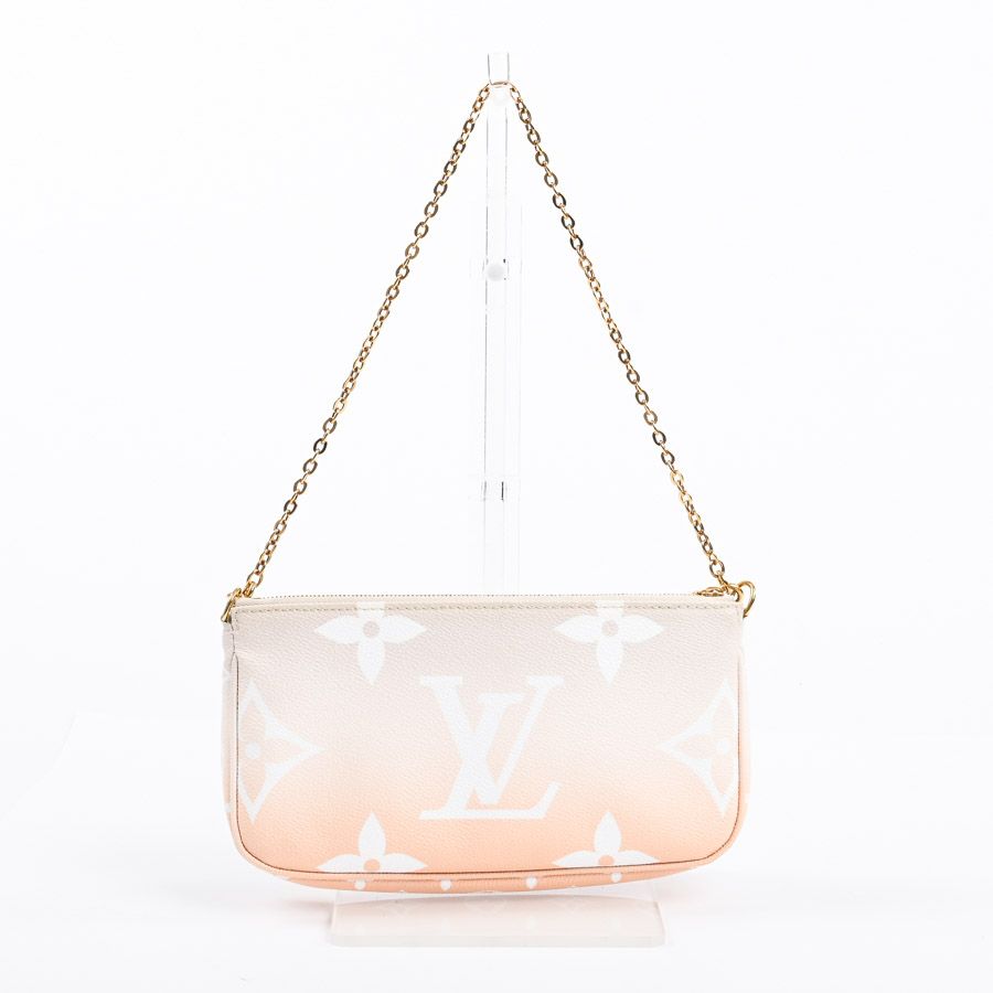 LOUIS VUITTON ルイヴィトン ショルダーバッグ ミュルティポシェット