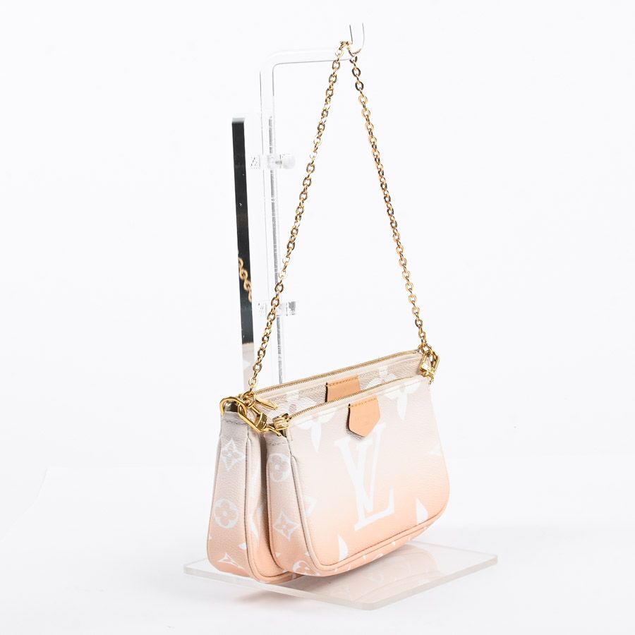 LOUIS VUITTON ルイヴィトン ショルダーバッグ ミュルティポシェット