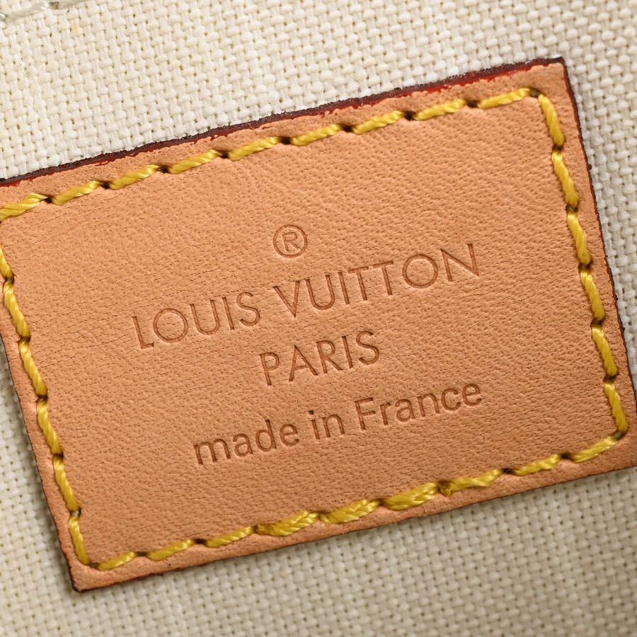 LOUIS VUITTON ルイヴィトン ショルダーバッグ ミュルティポシェット