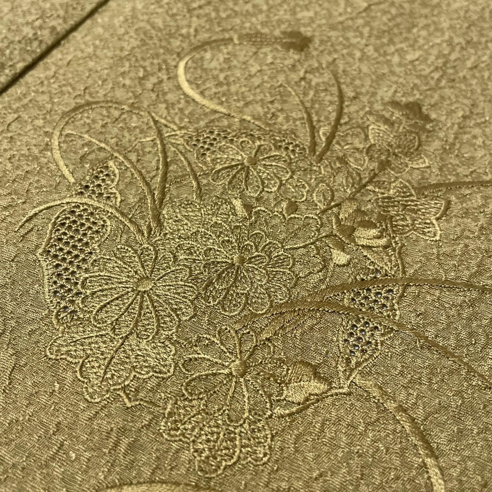 汕頭刺繍 付下げ 単衣仕立て 花模様 着物 正絹 X-2857 - メルカリ