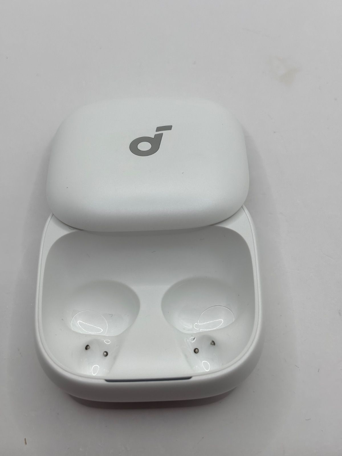 Anker Soundcore Liberty Buds ケース ホワイト ワイヤレス イヤホン