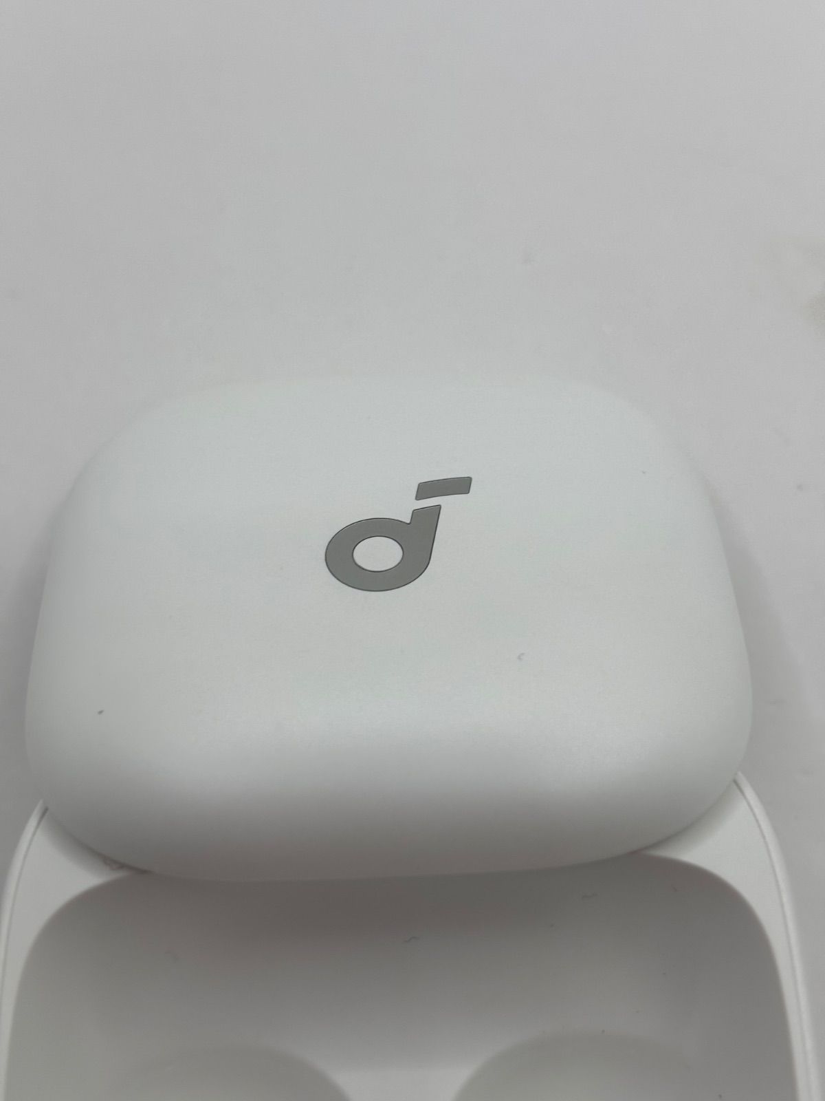 Anker Soundcore Liberty Buds ケース ホワイト ワイヤレス イヤホン
