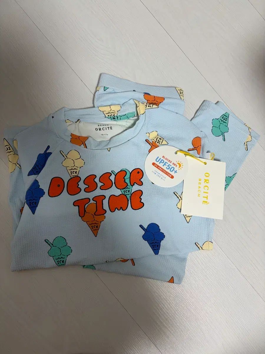 オルシテ ラッシュガード SET 10-11Y 新品