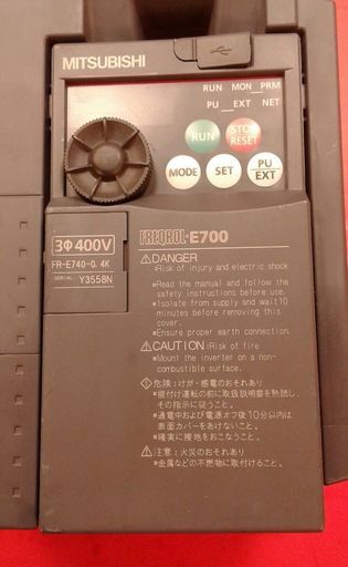 三菱電機FR-E740-0.4KFREQROL-E700シリーズ三相400Vクラス(簡単・パワフル小型インバータ)NN