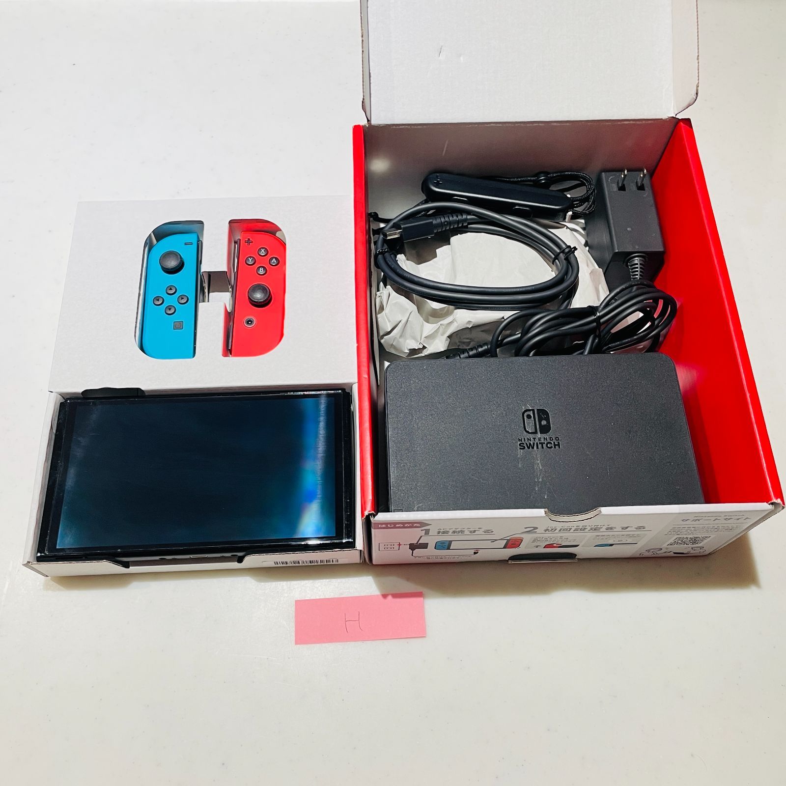 美品 Switch 有機ELモデル ネオン 液晶無傷 動作良好 OLED 付属品完備