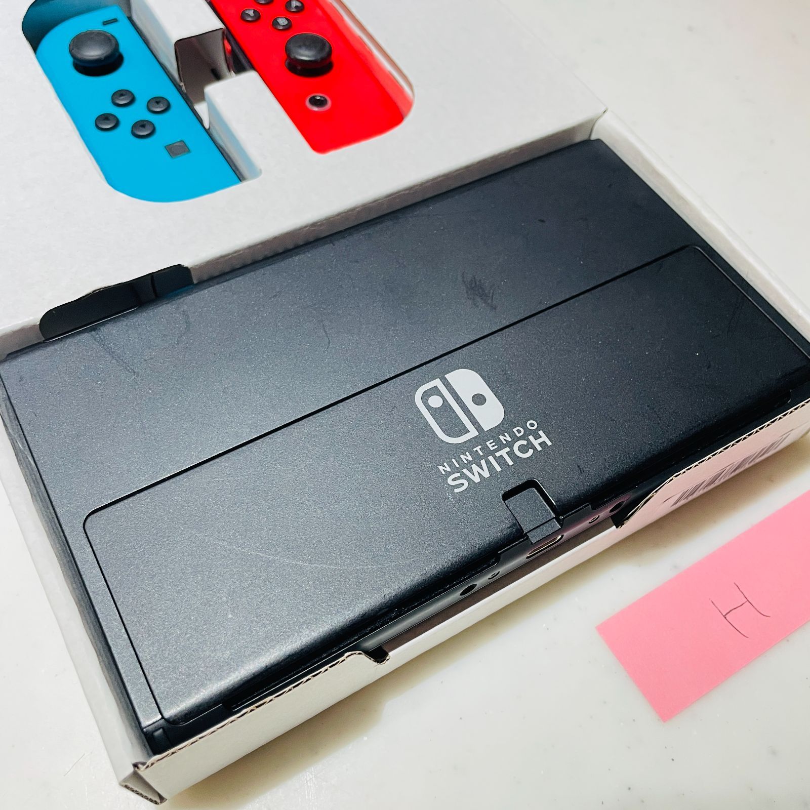 Switch 【美品】Nintendo 本体 【公式通販】 ネオンブルー/ネオンレッド JOY-CON Switch Nintendo 画面傷なし 付属品完備 ネオン Nintendo Switch