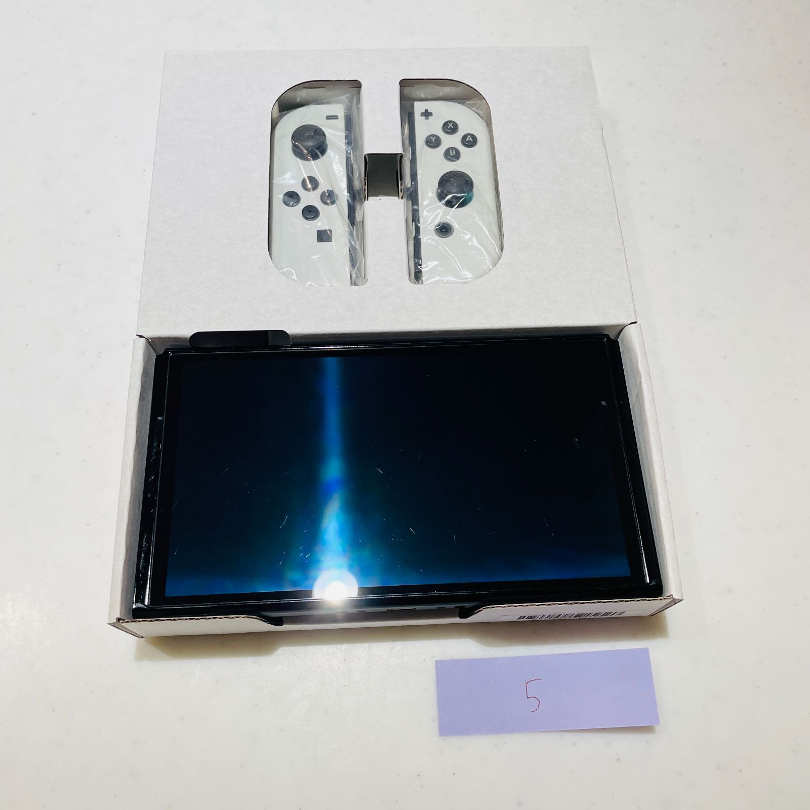 Switch 本体と付属品 フォロー500円OFF】Nintendo Switch 有機ELモデル ホワイト 本体 付属