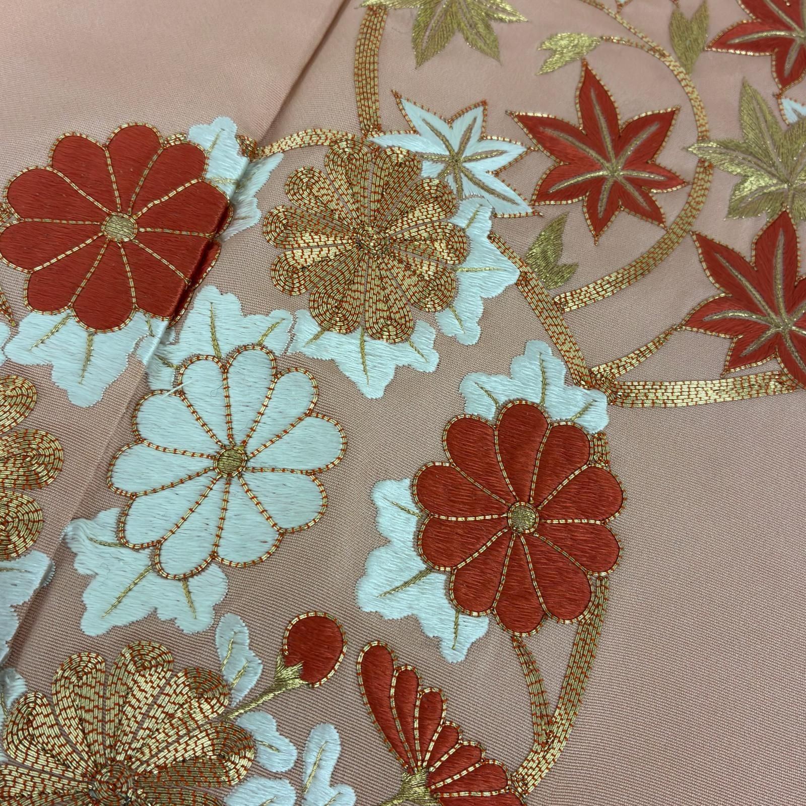付け下げ 正絹 一つ紋 刺繍 金駒 花輪 袷 着物 MK-9187 - メルカリ