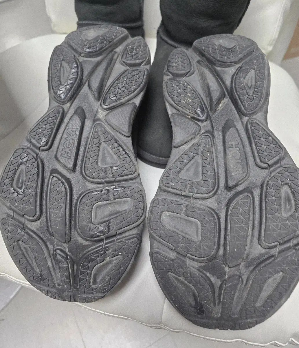 HOKA ONE ONE ホカオネオネ ボンダイ 8 ワイド ブラック 250mm
