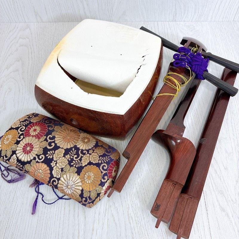 現状品 三味線 三つ折 棹 紅木 中棹 地歌 民謡 小唄