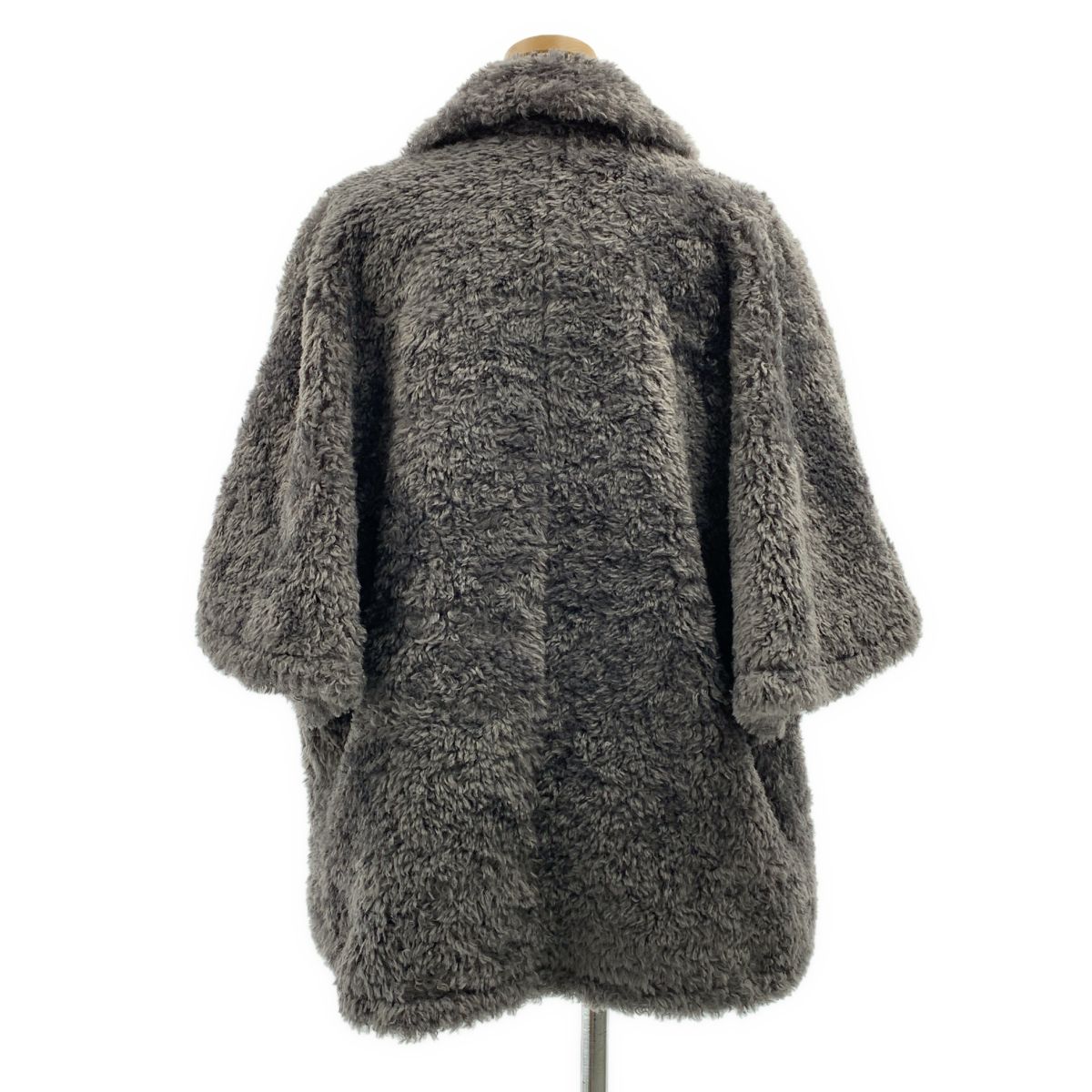 【美品】 HERNO / ヘルノ | MANTO / マント エコファー ダブルブレスト コート | 40 | グレー | レディース 【美品】 HERNO / ヘルノ | MANTO / マント エコファー ダブルブレスト コート | 40 | グレー | レディース
