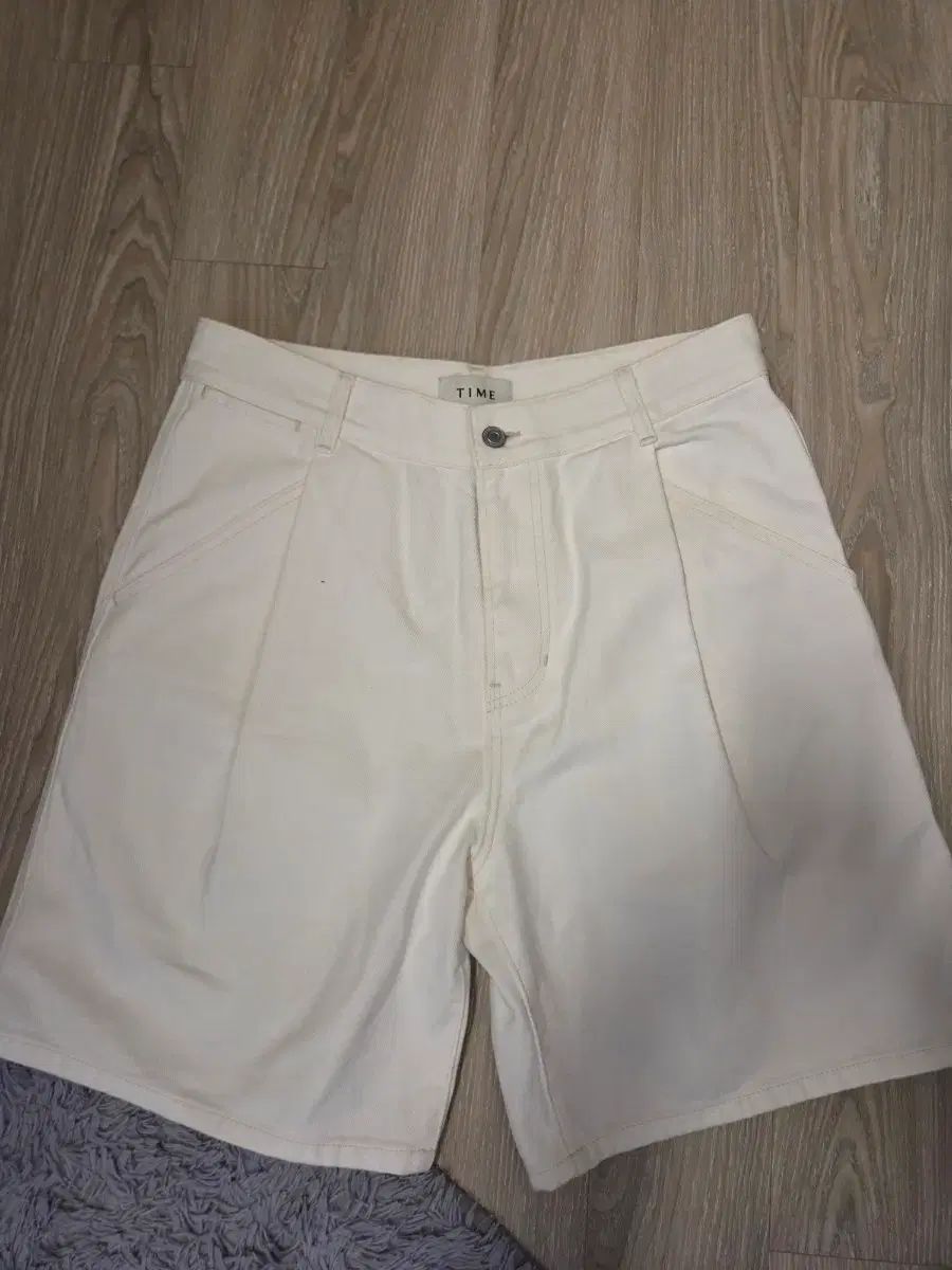 TIME HOMME 正規品 白 ハーフパンツ 32-34サイズ