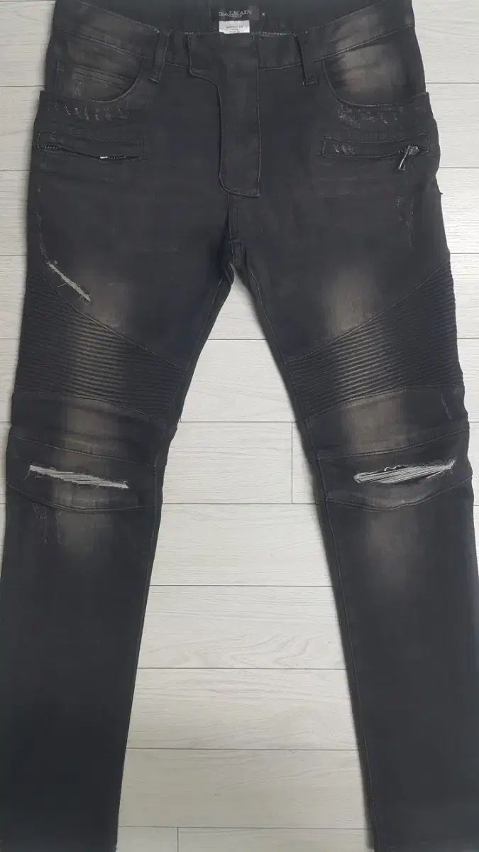 バルマン(ストレッチ加工) 輸入 補強 デニム 32