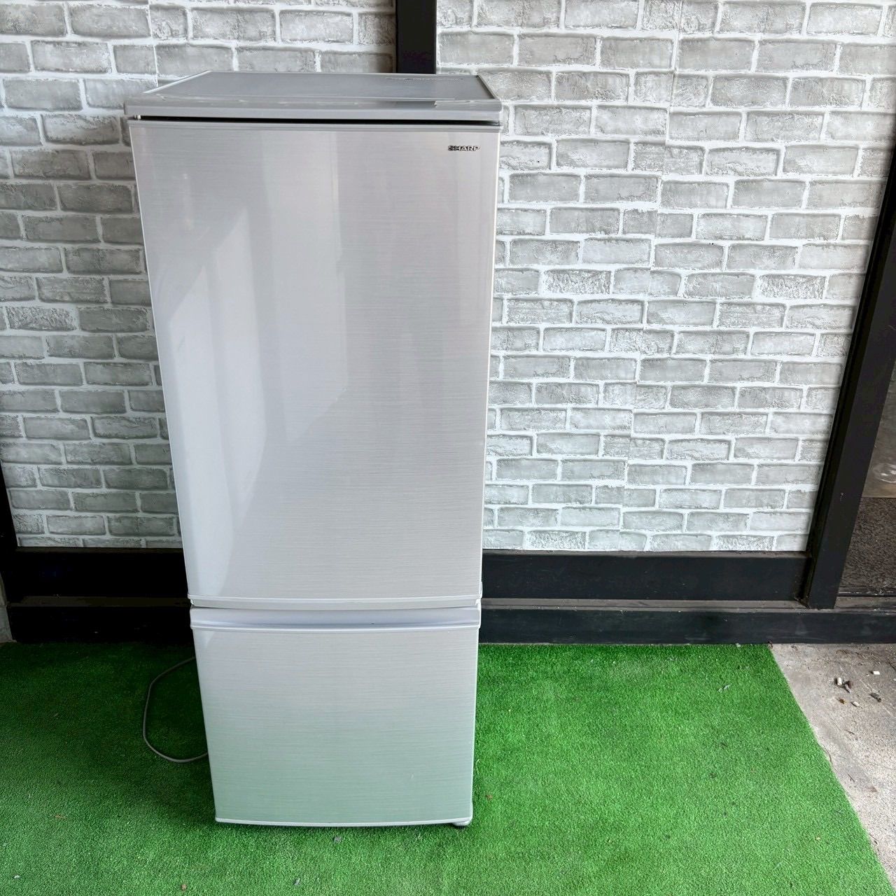 SHARP シャープ 冷蔵庫 167L シルバー ホワイト 2ドア 大容量 2018年製