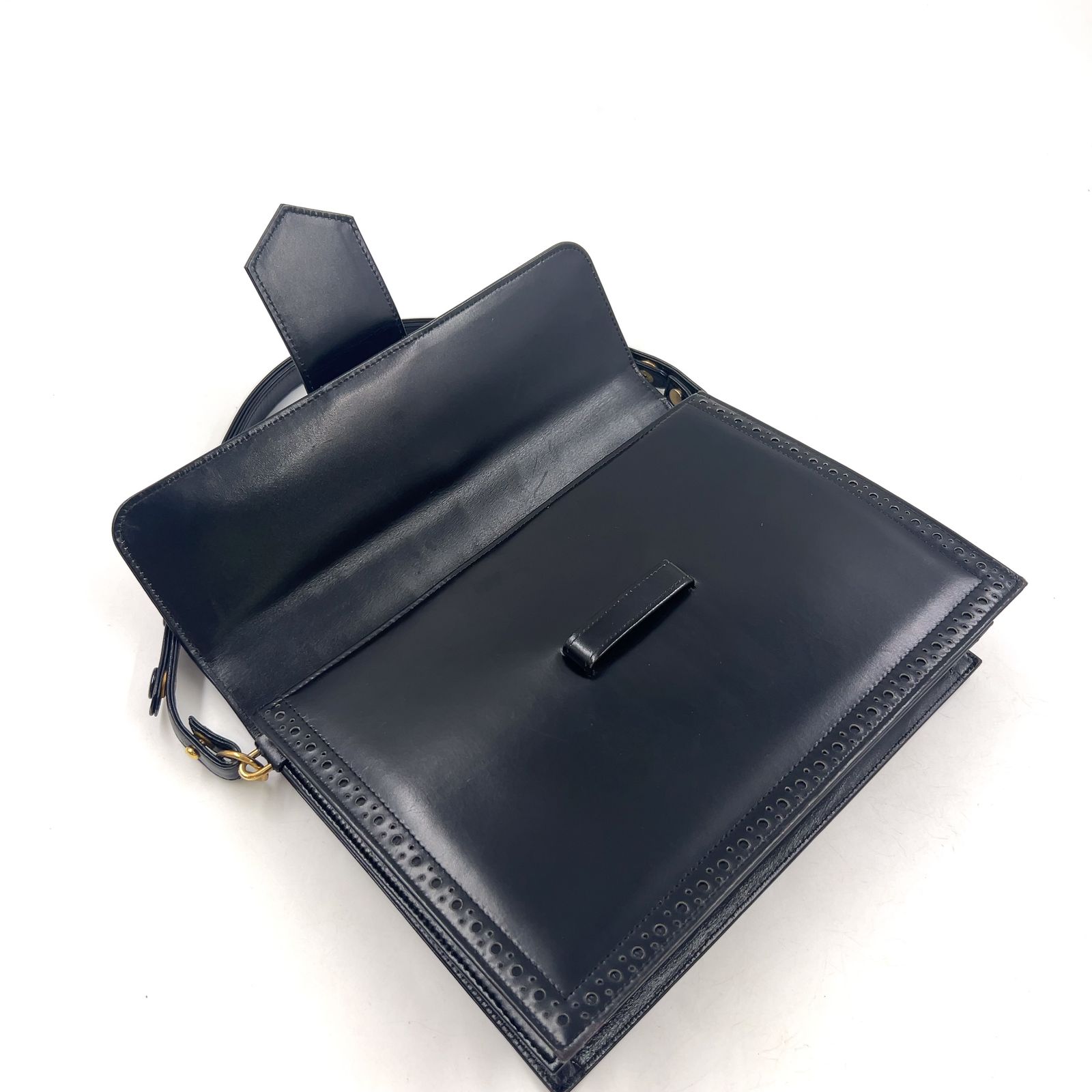 新着】YVES SAINT LAURENT ヴィンテージレザー レザー ブラック ワン
