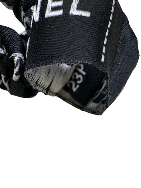 シャネル 大人気！23Pココ総柄プリントリボンシュシュ CHANEL - メルカリ
