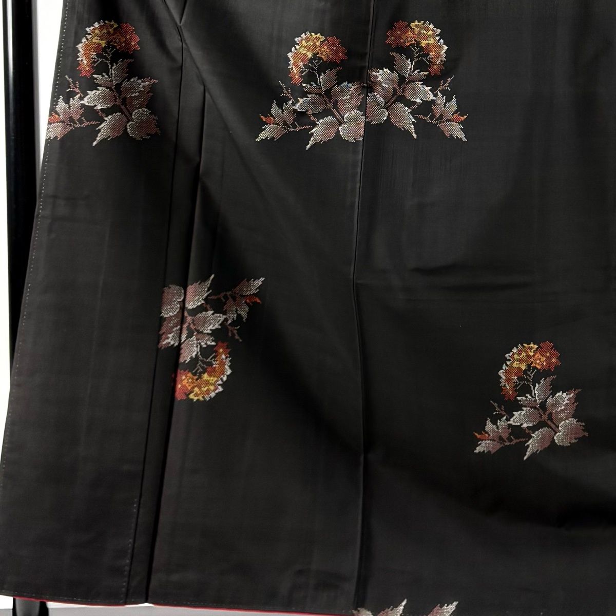 美品 紬 身丈159cm 裄丈65cm M 単衣 ほていや 幾何学 茶紫