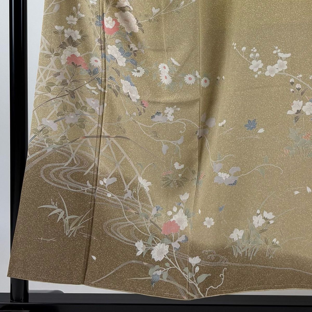 訪問着 身丈154.5cm 裄丈65.5cm M 袷 枝花 流水 染め分け 薄茶色 正絹