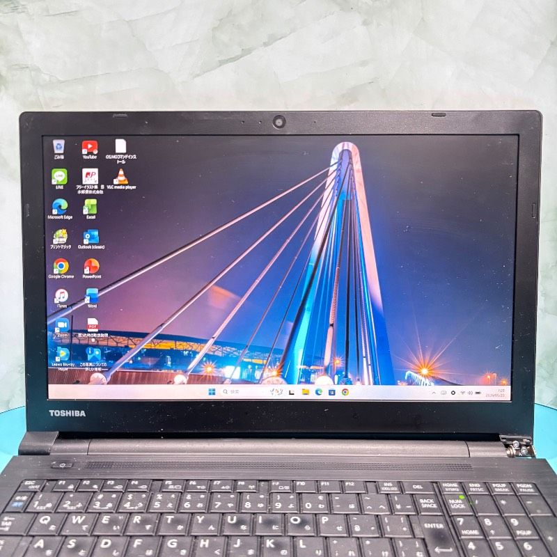 テレワーク対応 dynabook Core i5 SSD256GB メモリ8GB Win11 Webカメラ