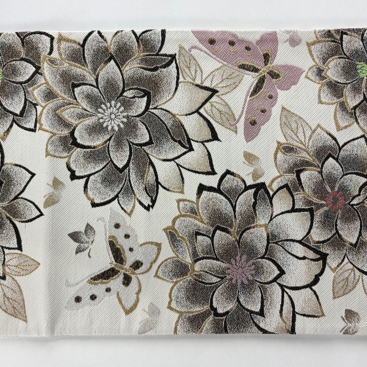 美品】 袋帯 秀品 振袖向き 花 蝶 箔 クリーム 六通 正絹 【中古