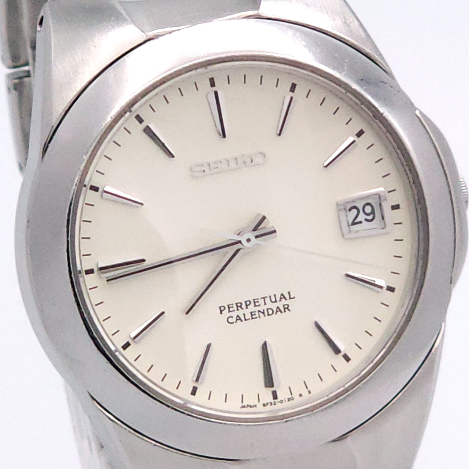 SEIKO セイコー パーペチュアルカレンダー 8F32-0130 QZ 動作品