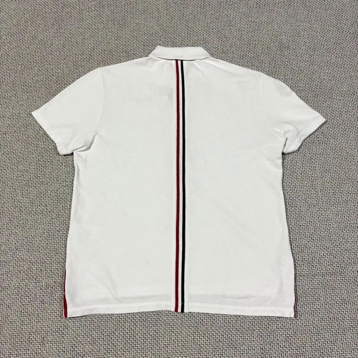 正規品 / 2size トムブラウン 白 3本線 カラーTシャツ
