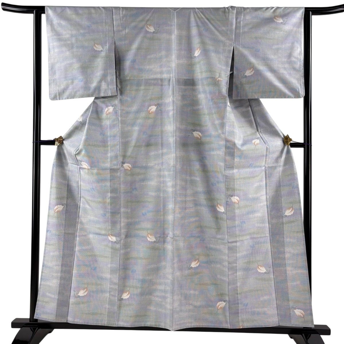 【美品】 紬 身丈159.5cm 裄丈62.5cm S 単衣 やまと 葉柄 霞 青灰色 正絹 秀品 【中古】