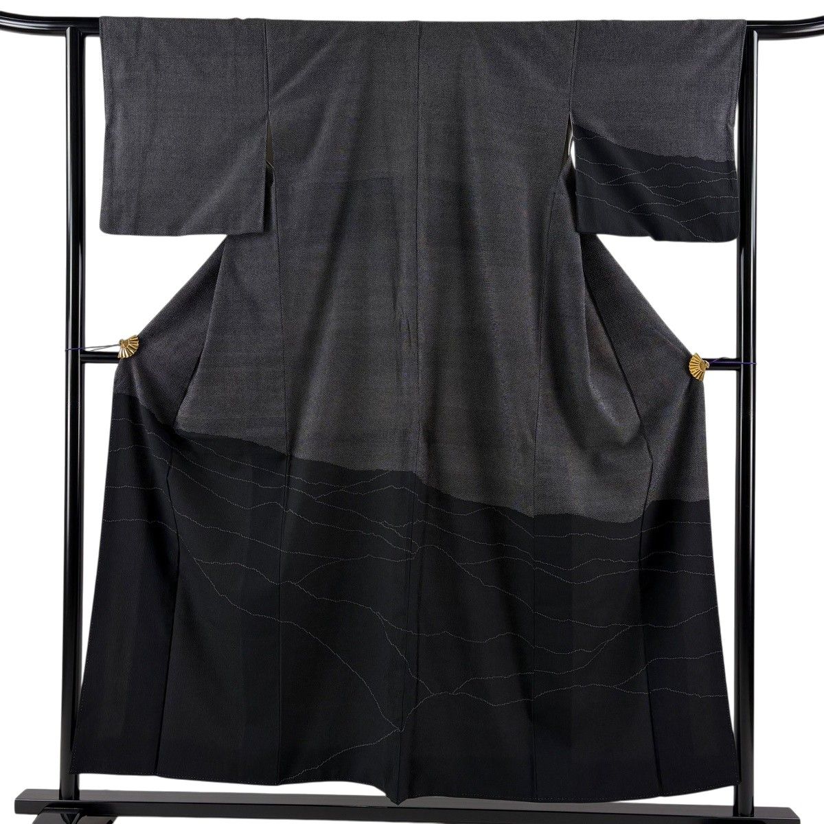 【美品】 付下げ 身丈154cm 裄丈62cm S 袷 紬地 幾何学模様 黒 正絹 秀品 【中古】