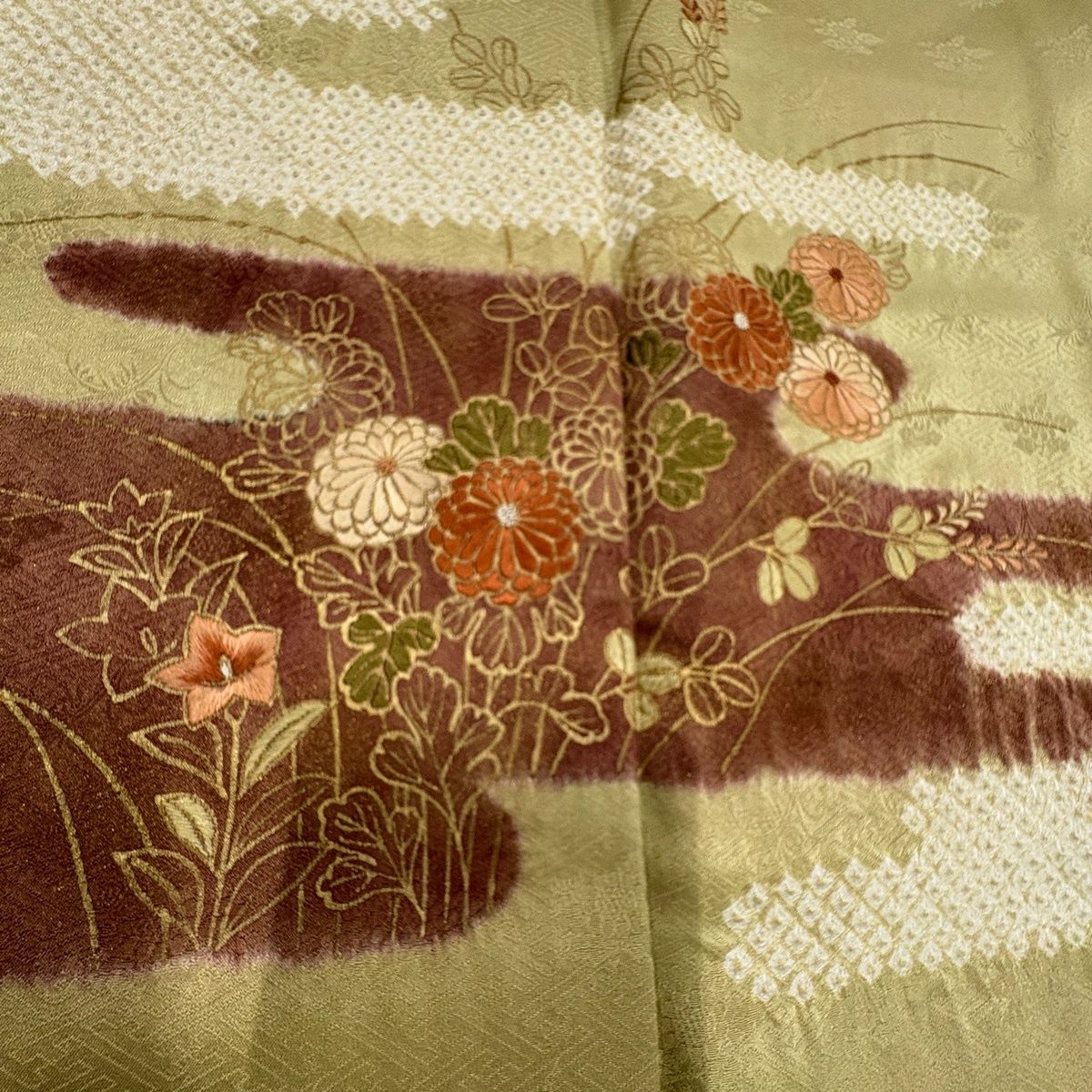 訪問着 身丈156cm 裄丈66.5cm M 袷 菊 ヱ霞 絞り 刺繍 茶緑色 正絹 秀 