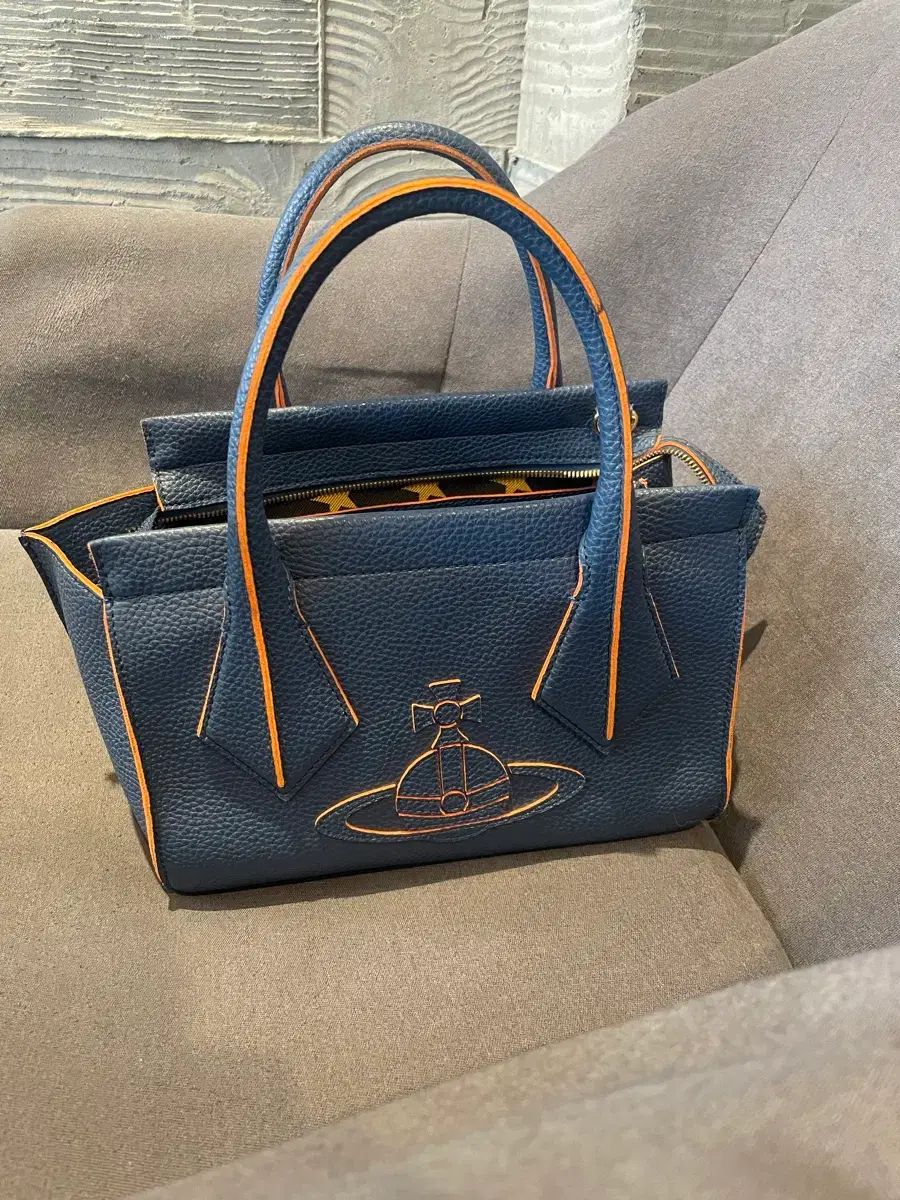 VIVIENNE WESTWOOD ヴィヴィアン・ウエストウッド ネイビー オレンジ