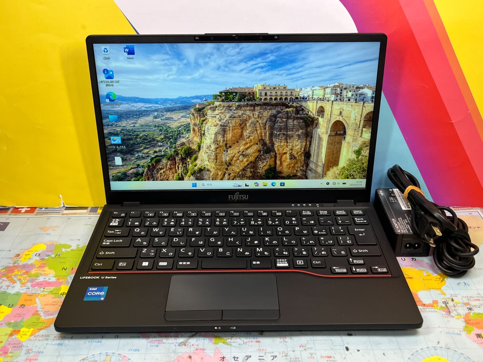 第13世代 16GB 富士通 U6313/M 13.3型 軽量 ノートPC 良品
